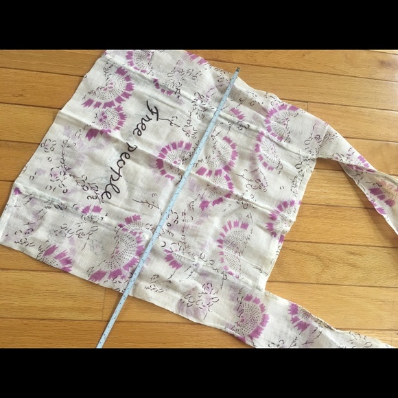 Bag FREE w/ any Free People purchase - Picture 4 of 4